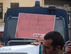 ozgur gelecek250