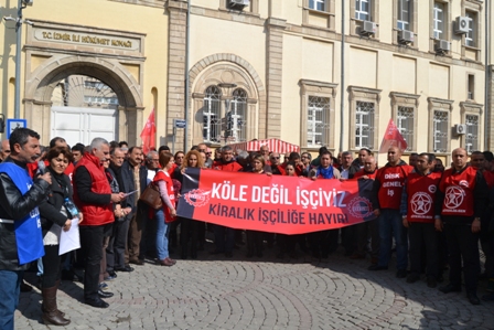 İzmir DİSK basın açıklaması