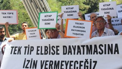 tek tip elbise protesto